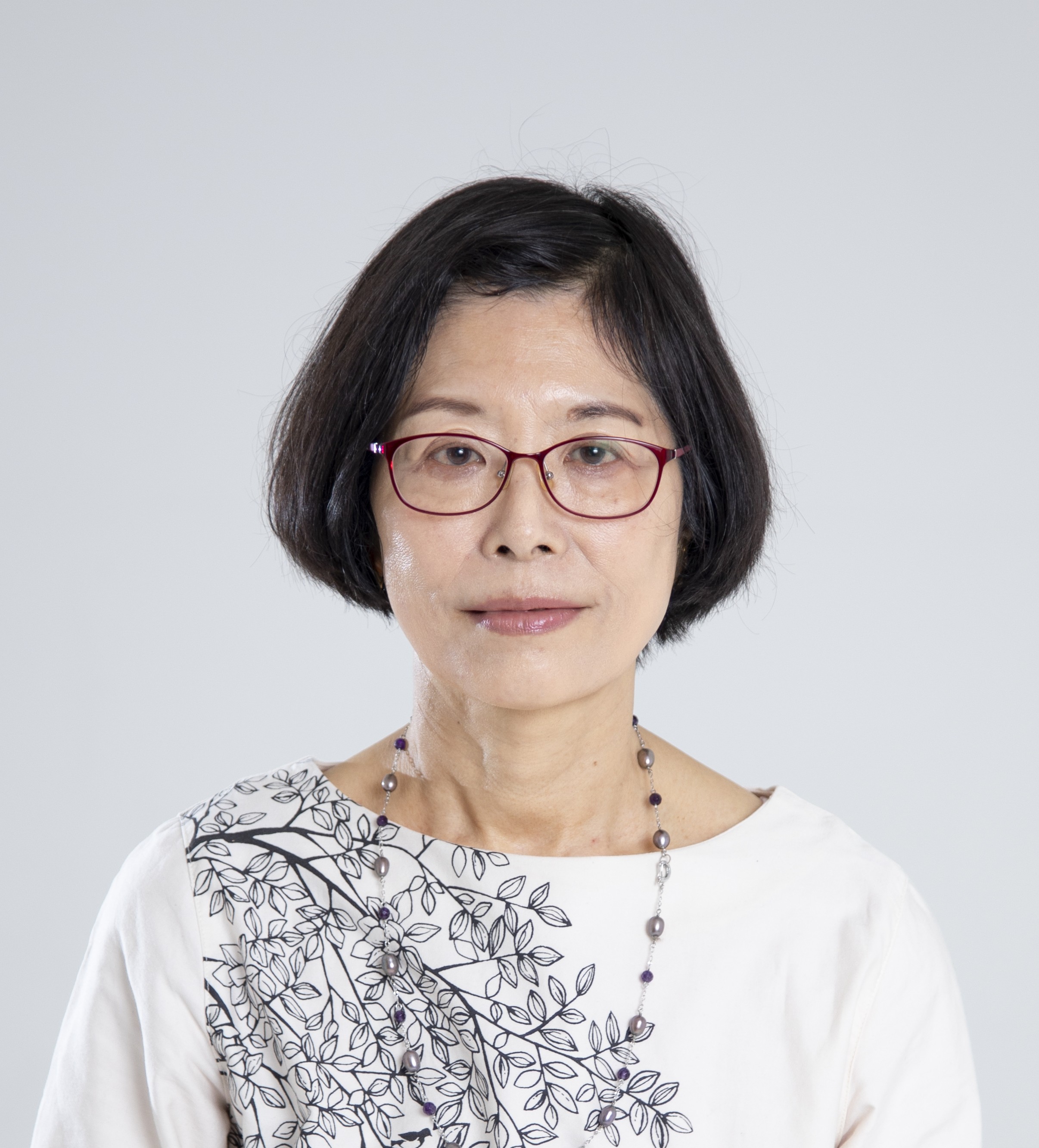 石井あつこ 画像